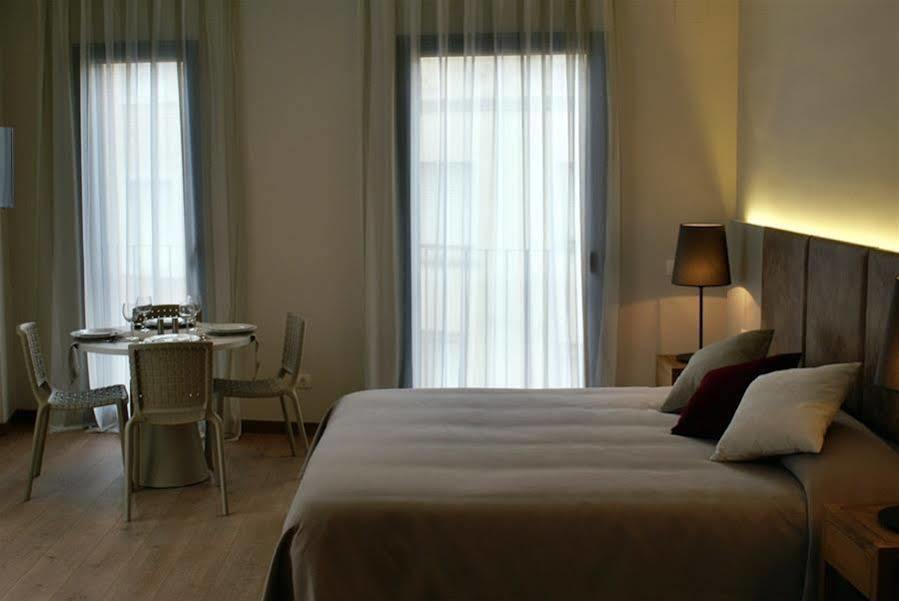 Aparthotel K Figueres  Dış mekan fotoğraf